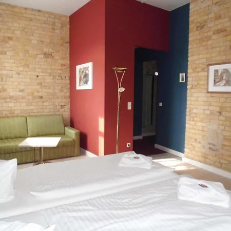 Ringhotel Schwarzer Baer 3*