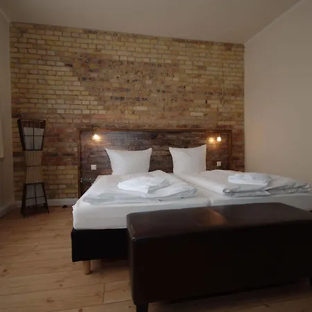 Ringhotel Schwarzer Baer Отель