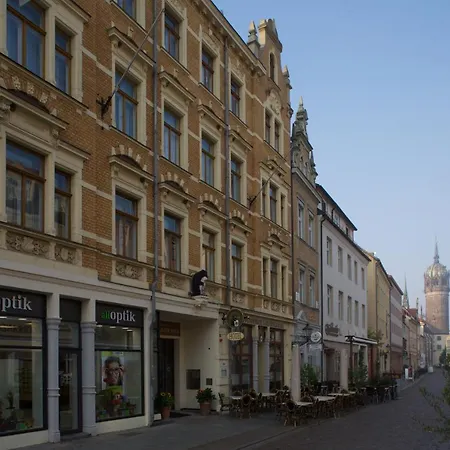 Ringhotel Schwarzer Baer Отель