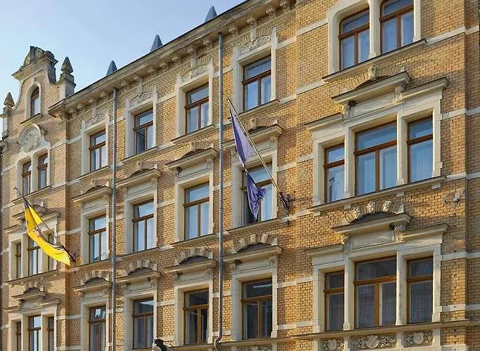 Ringhotel Schwarzer Baer 3*