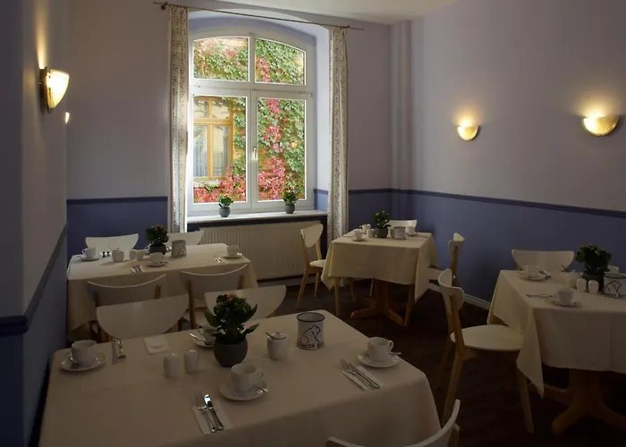 Ringhotel Schwarzer Baer Hotel 3*